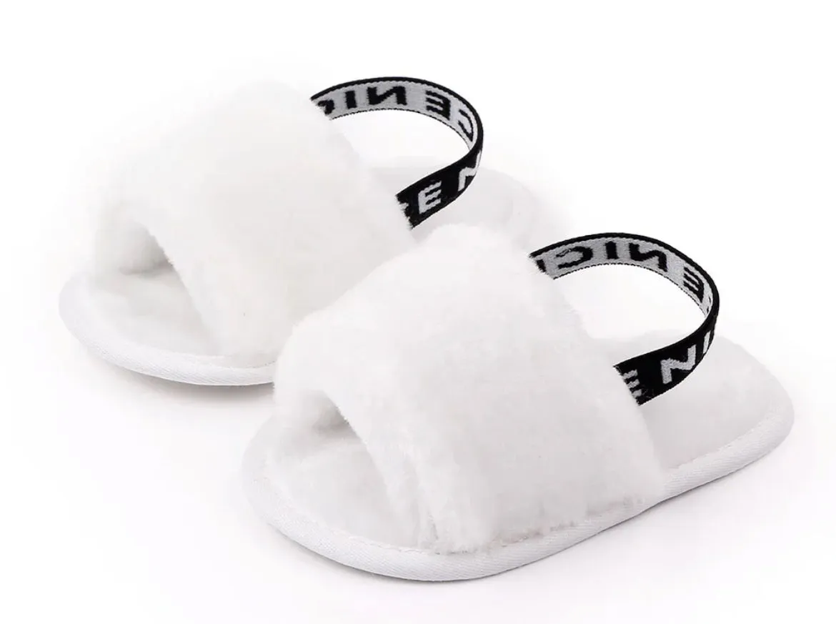 0-18Months “Sleeping Beauty” Princess Baby Slippers, Casual, Soft Sole, Little Girls  Collection