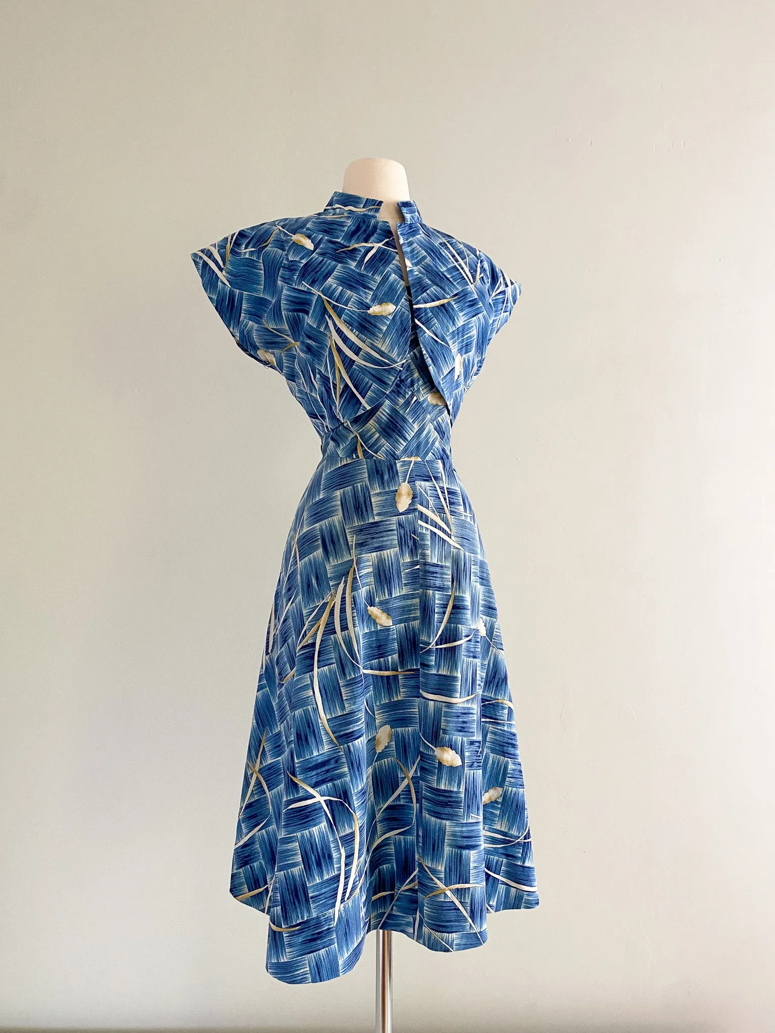 1950's Blue Hawaiian Wheat Print Cotton Dress with Cropped Jacket / Sz L
