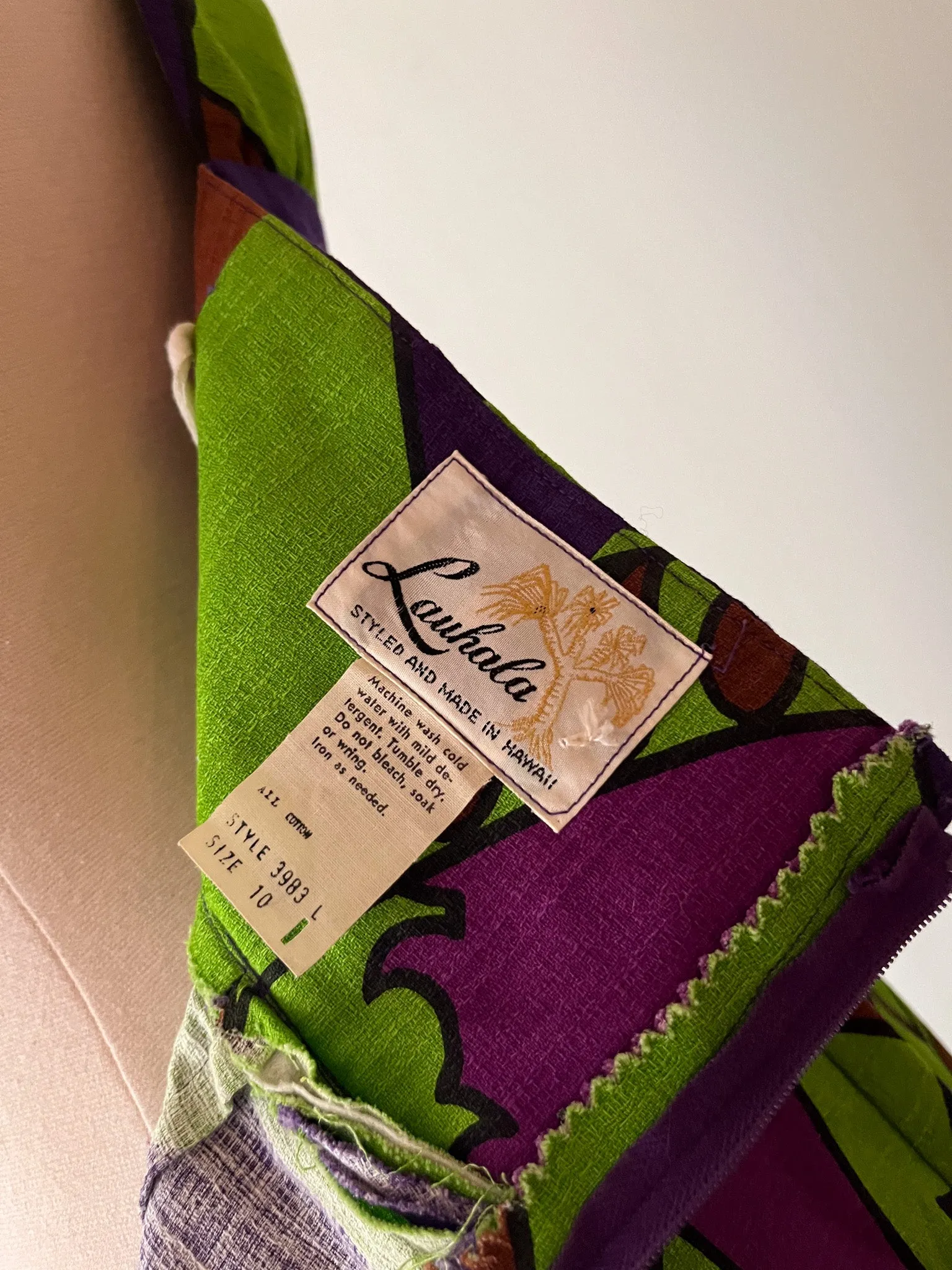 1970's Lime Green & Magenta Hawaiian Halter Dress  / Sz S