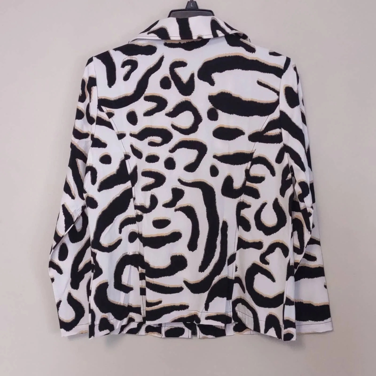 Chico's Zenergy Neema Animal Foil Print Jacket Black Multi