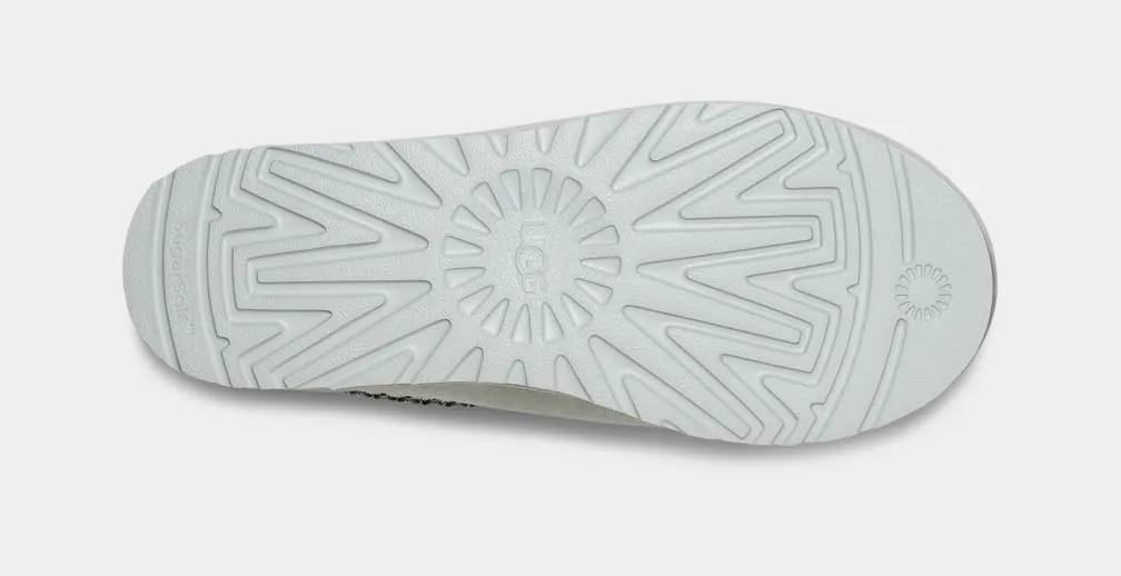 Tasman Slipper